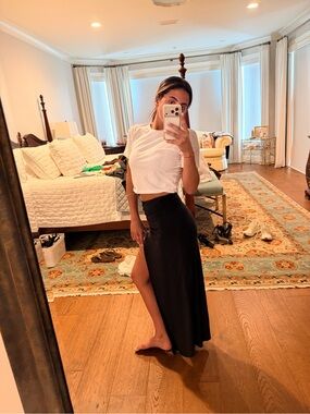 Windsor Black High-Slit Maxi Skirt